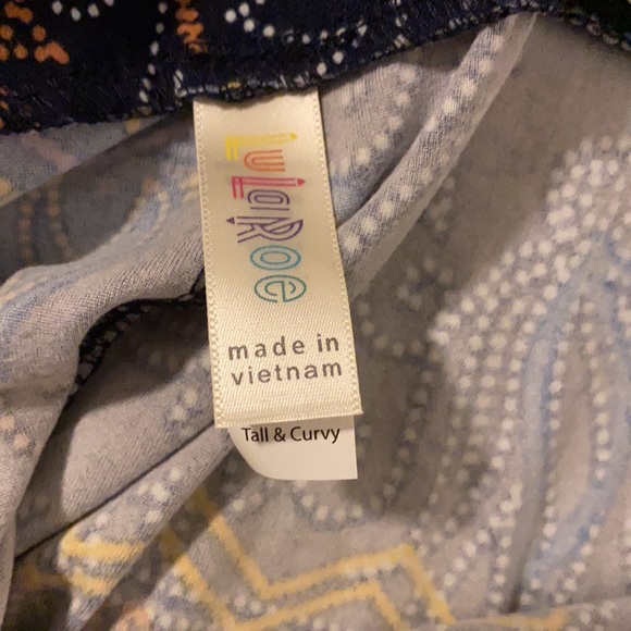 NWOT LuLaRoe leggings TC - Picture 3 of 3